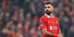 لامين يامال يكبح انتقال محمد صلاح إلى برشلونة! - سعودي فايف