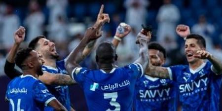 القنوات الناقلة لمباراة الهلال والخليج اليوم في دوري روشن - سعودي فايف