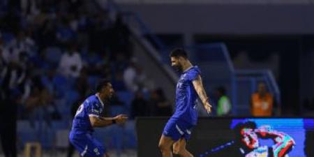 شاهد | ميتروفيتش يؤكد توهجه ويصل لرقم رائع مع نادي الهلال - سعودي فايف