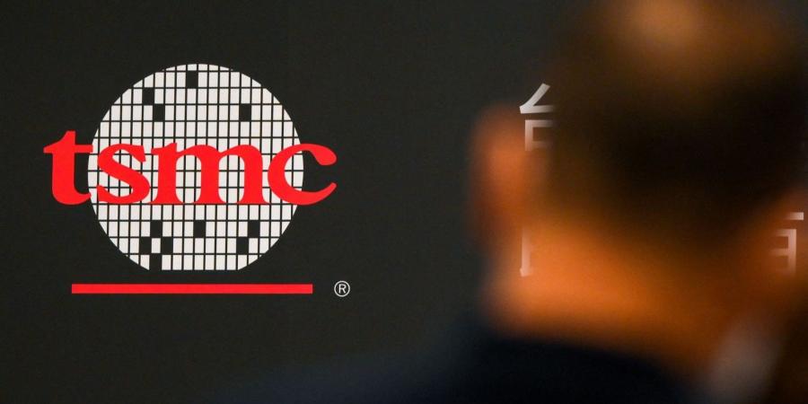 تحسباً لـ"عودة ترمب".. TSMC تعلق تزويد الصين بشرائح الذكاء الاصطناعي المتقدمة - سعودي فايف