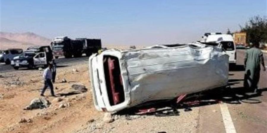 بينهم أطفال.. كواليس مصرع وإصابة 7 أشخاص فى انقلاب ميكروباص بالجيزة