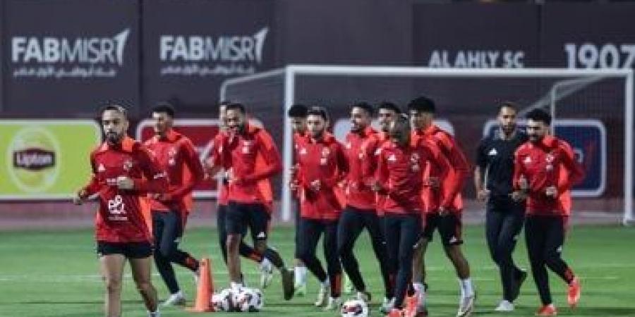 كولر يضع برنامجا خاصا لبدلاء الأهلي خلال إجازة الـ7 أيام - سعودي فايف