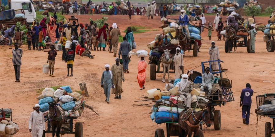 السودان يمدد فتح معبر أدري الحدودي مع تشاد لإيصال المساعدات - سعودي فايف