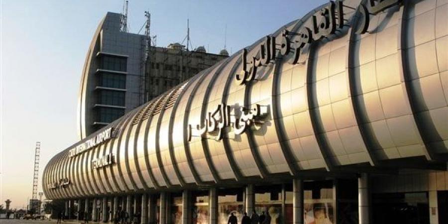 الطيران ترد على ادعاءات أجنبي بسوء معاملته في مطار القاهرة: هدفه التشهير دون دلائل واضحة - سعودي فايف