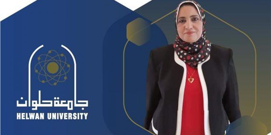 رئيس جامعة حلوان يهنئ عميد كلية التمريض لاختيارها بالمجلس الاستشاري للرعاية الصحية