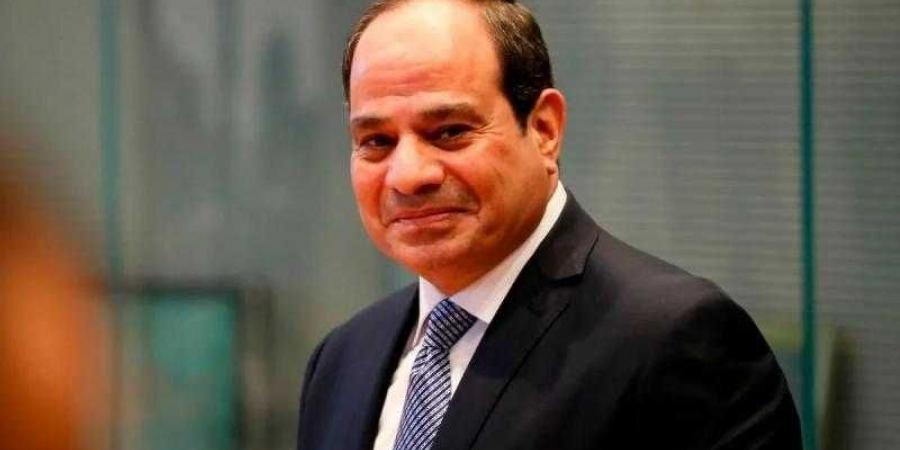 السيسي يشيد بجهود القوات المسلحة في حماية الحدود المصرية من أي تهديدات محتملة