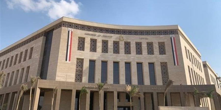 المالية تقبل 604 عروض بقيمة 73.5 مليار جنيه لشراء أذون خزانة محلية - سعودي فايف