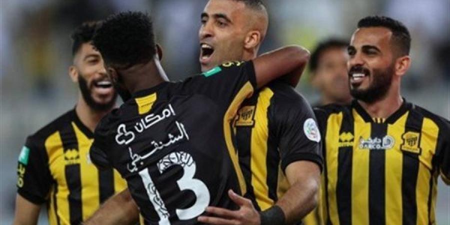 الاتحاد يسعى لانتزاع صدارة الدوري السعودي من قبضة الهلال