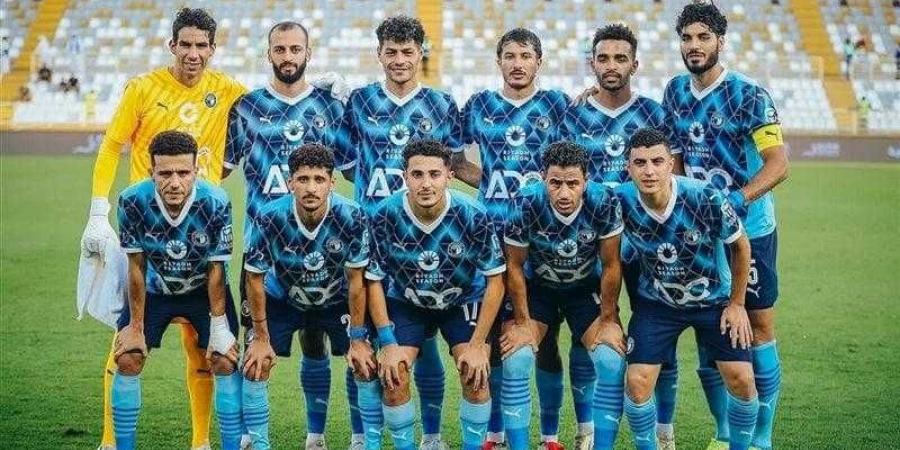 موعد وحكام مباراة دجوليبا وبيراميدز في دوري الأبطال