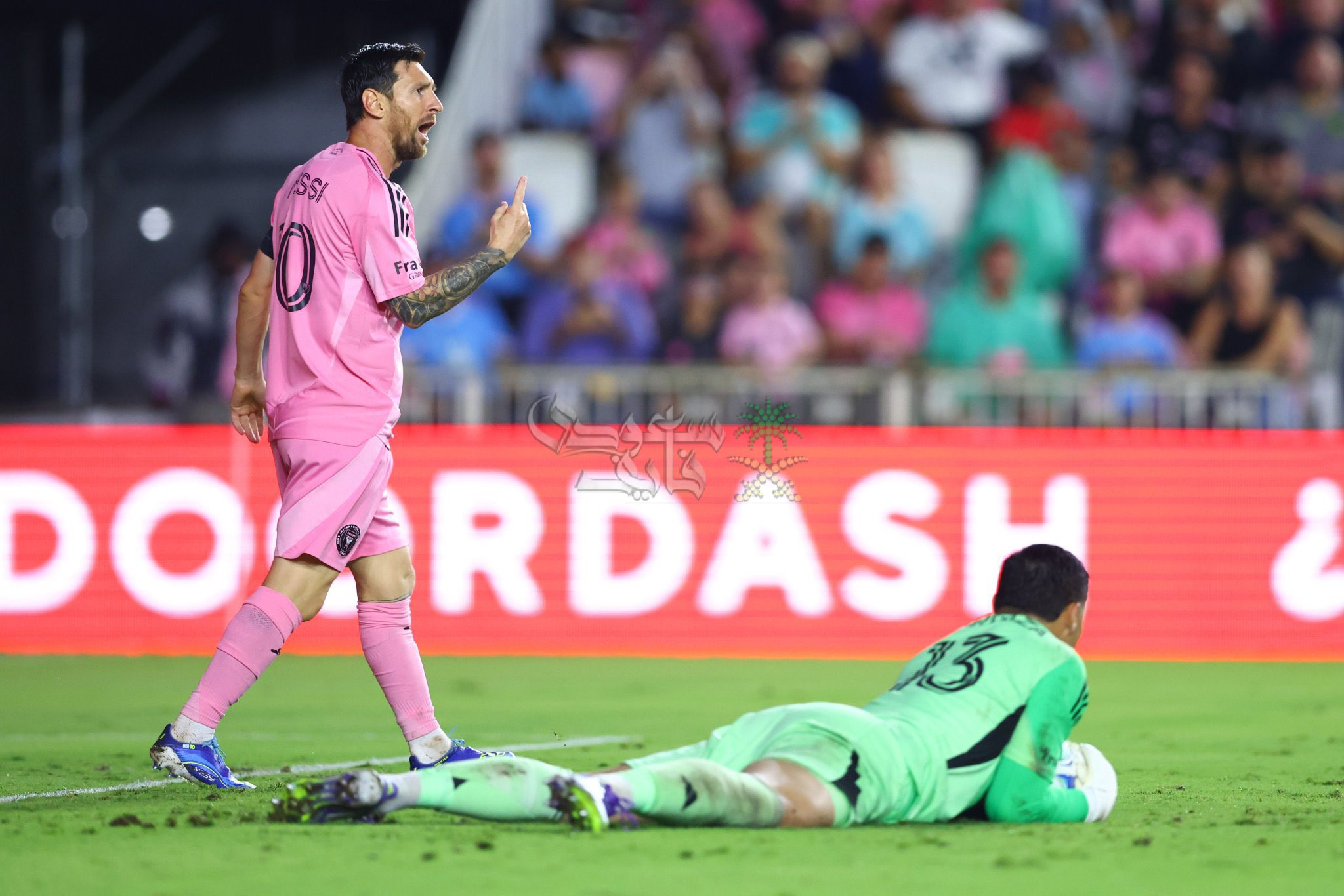 ليونيل ميسي يتصدر هدافي الدوري الأمريكي ويقود إنتر ميامي لفوز مثير