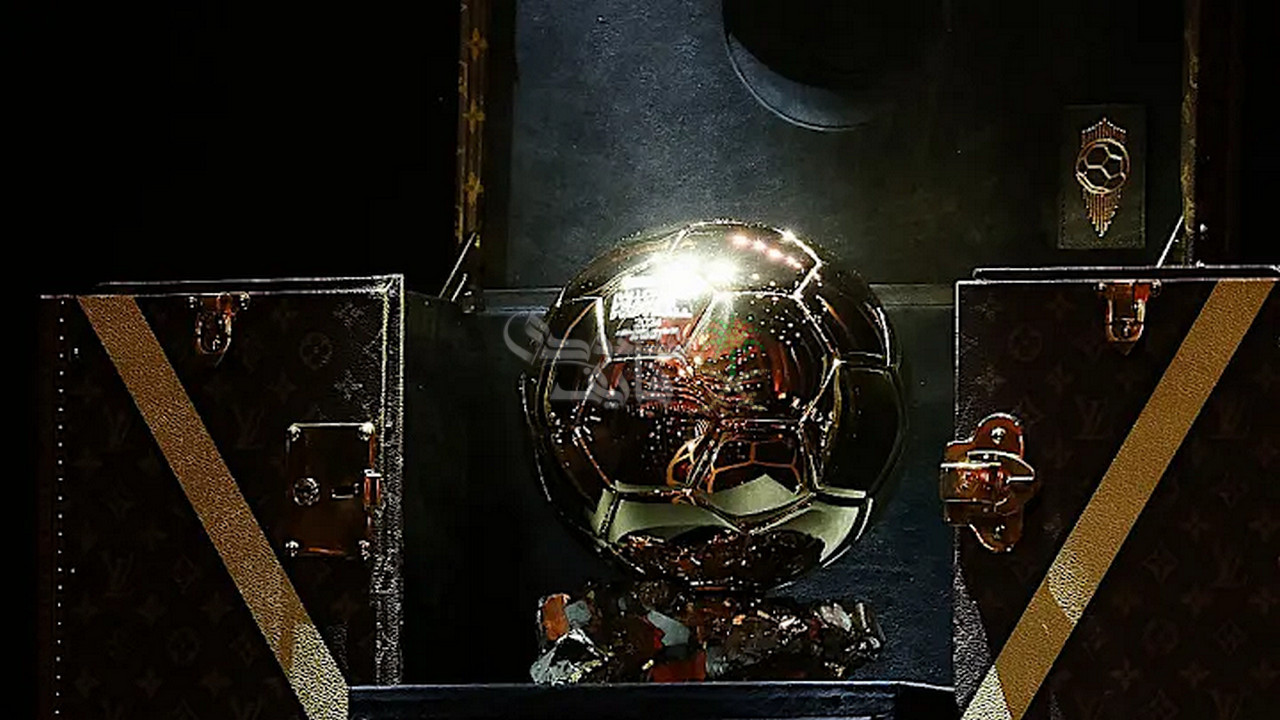 تردد القنوات الناقلة لحفل الكرة الذهبية 2025.. العرب ينتظرون مركز صلاح وحكيمي