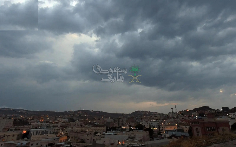 توقعات طقس اليوم في المملكة… أمطار رعدية وزخات برد ورياح نشطة على عدة مناطق