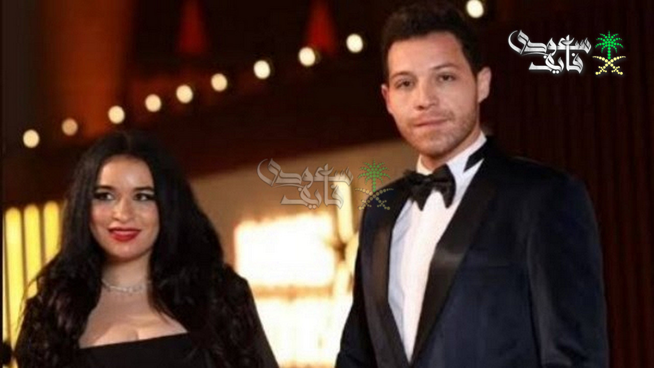 محمود حجازي وزوجته رنا طارق